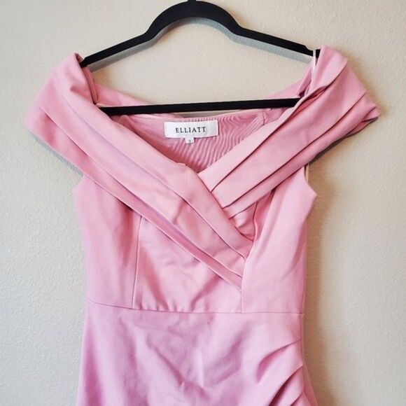 Elliatt Pink Eventide Dress Off Shoulder Tulip Hem - Picture 6 of 8